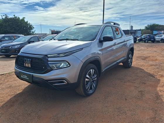 FIAT TORO 1.3 TURBO 270 FLEX FREEDOM AT6 FIAT TORO 1.3 TURBO 270 FLEX FREEDOM AT6